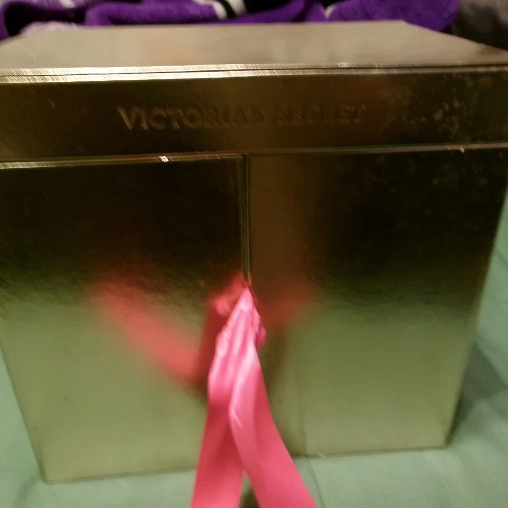 Victoria's Secret Hello Angel Heavenly Gift Set Gold Glitter Mirror Storage Box